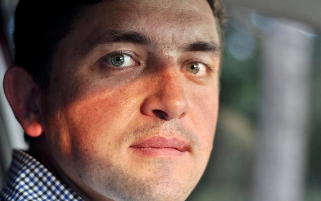 МНЕ МЕНЯ ДОСТАТОЧНО